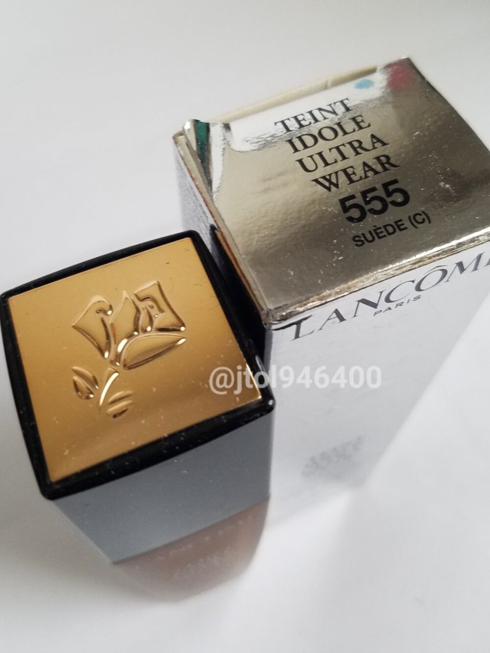 Lancome Teint Idole Ultra Wear 555 Suede Original Formula - Picture 8 of 8